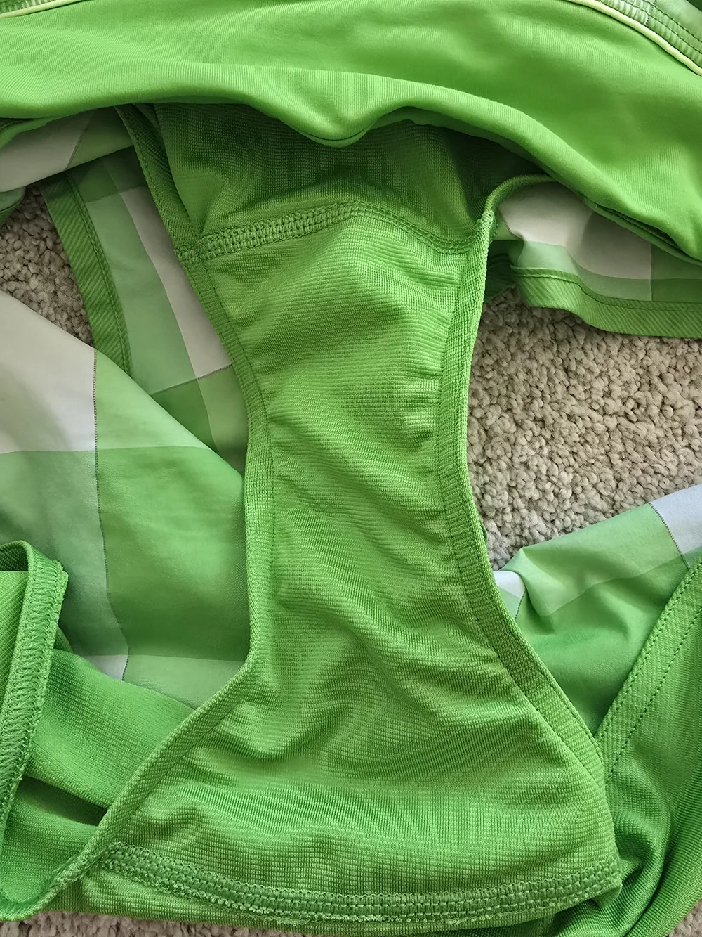 Lululemon Green Plaid Women's Speed Short - SIZE 10